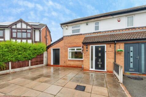 Flander Close, Widnes, Cheshire, WA8