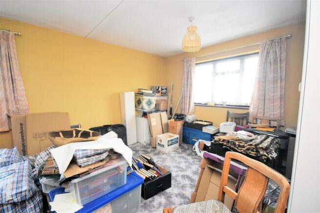 Bedroom.1.jpg