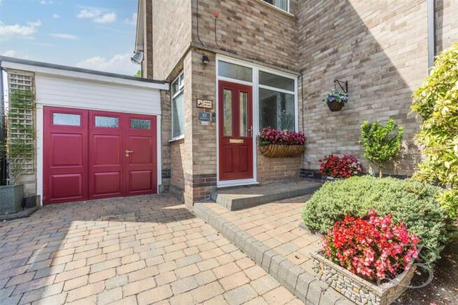 Denbury Road, Ravenshead, Nottingham photo 4