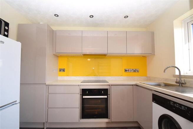 1 bed Apartment for sale Image 6
