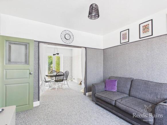 3 bed Semi-Detached for sale Image 4