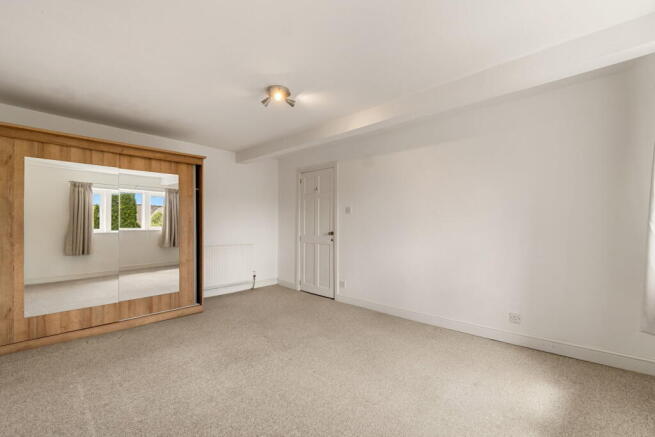2 bed Cottage for sale Image 9