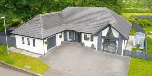 5, Bertram Avenue, Carnwath, Lanark ML11 8TB