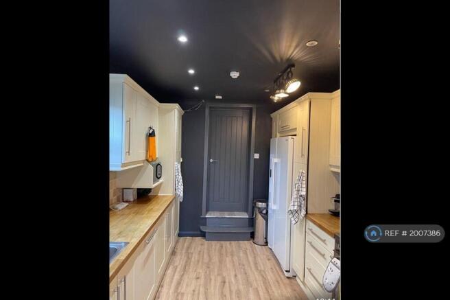 Main Kitchenb