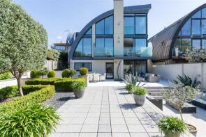 4, Brudenell Road, Poole BH13 7NN