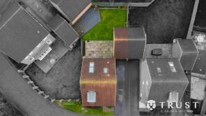 1, Frazier Avenue, Wakefield WF2 9BJ