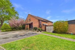 20, Alderfield Close, Theale, Reading RG7 5AF