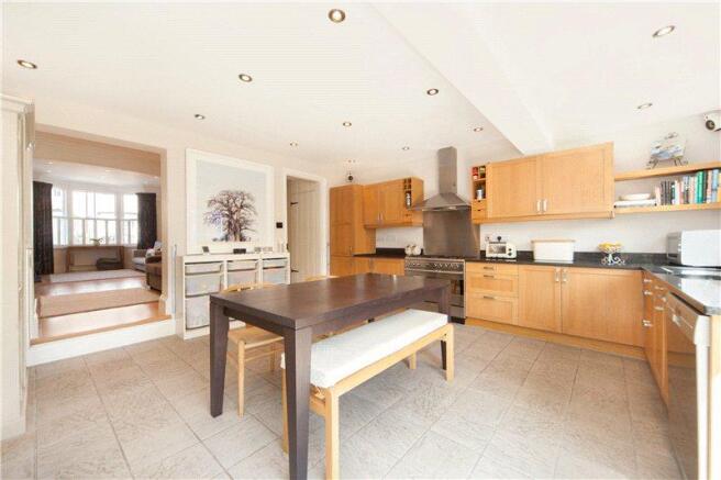 Dining/Kitchen