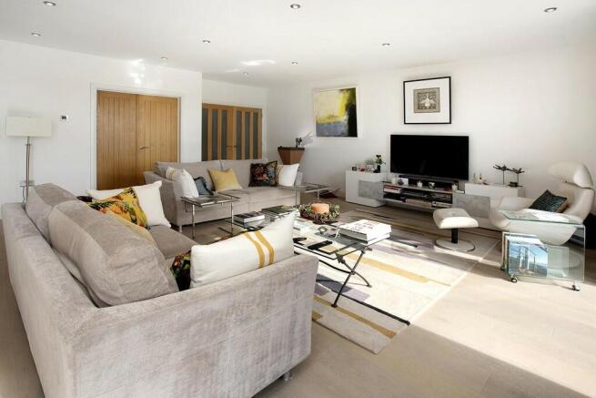 5maidenfield20245...
