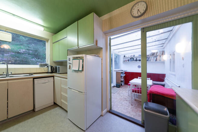 Kitchen/Garden Ro...