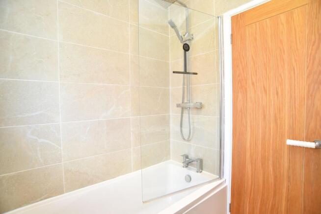 2 bed Terraced for sale Image 12
