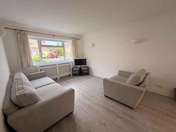 sitting room.jpg