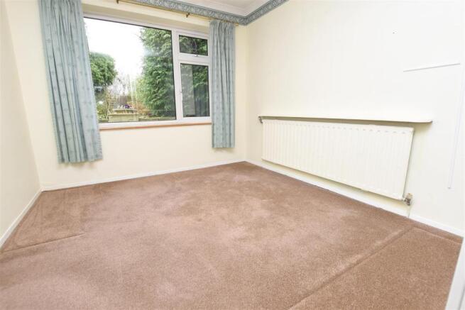 dining room.JPG