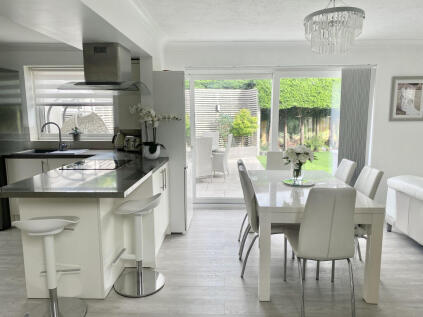 Veronica Drive, Crookham Village, Fleet, Hampshire