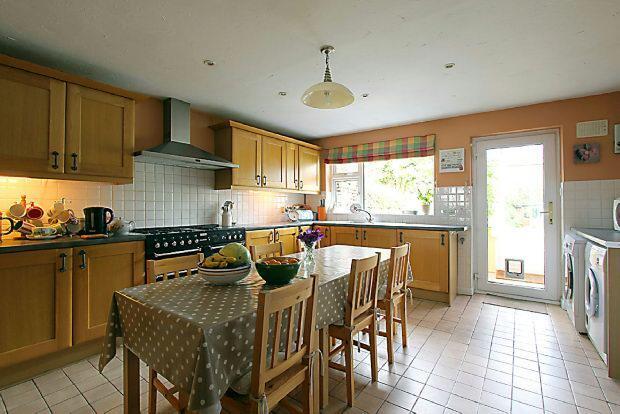 Kitchen/Breakfast Ro