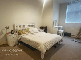 Flat 16, 3, Millennium Square, London SE1 2PW