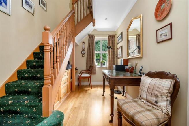 Tudor Oaks, Elston photo 4