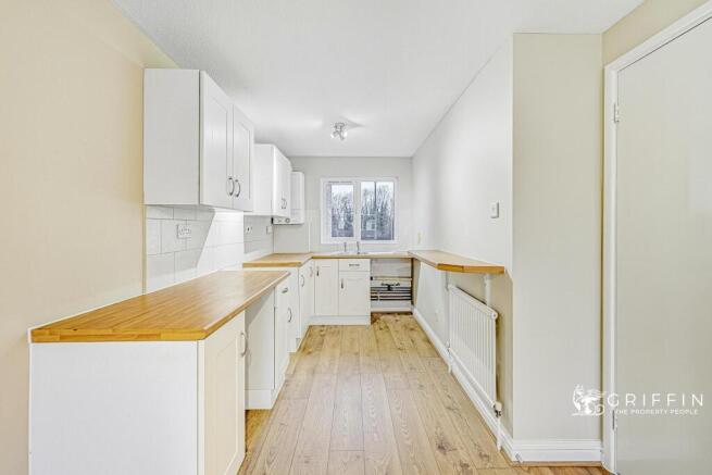 2171a5647171a5649png