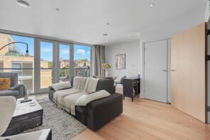 Flat 3, 317, Battersea Park Road, London SW11 4LT