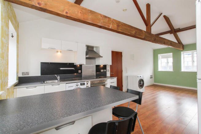 Kitchen/Dining Ro...