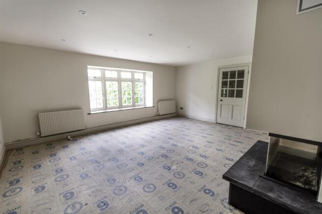 3 bed House for sale Image 10