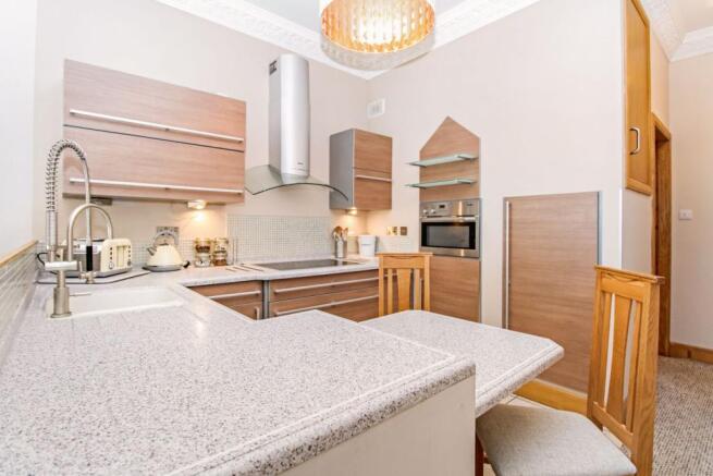 Lounge / Kitchen