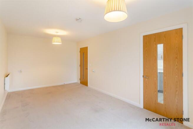 1 bed Apartment for sale Image 10