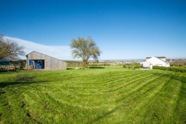 Parry_Tor_Villa_Photos-1.jpg