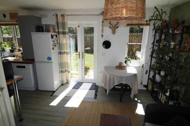 Lounge/Kitchen
