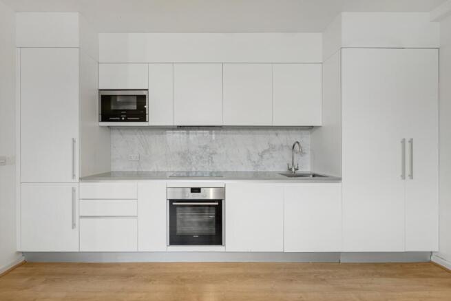 4 The Regent Loft...