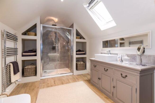 Ensuite