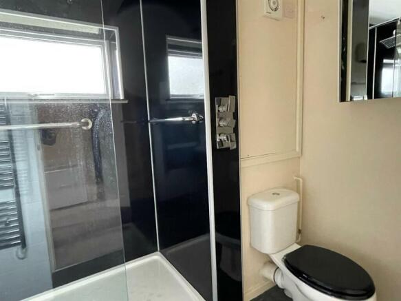 Shower Room.jpg