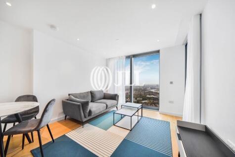 Landmark Pinnacle, Marsh Wall E14