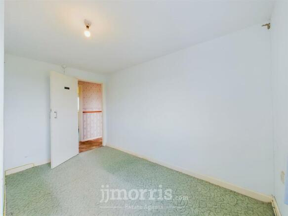 CAM03686G0-PR0151-STILL028.jpg