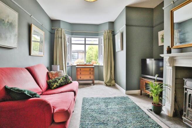 4 bed Semi-Detached for sale Image 7