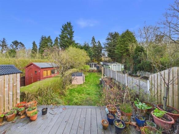 2 bed Semi-Detached for sale Image 4