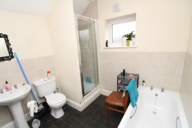 36 Western Road Marketing Pics 004.JPG