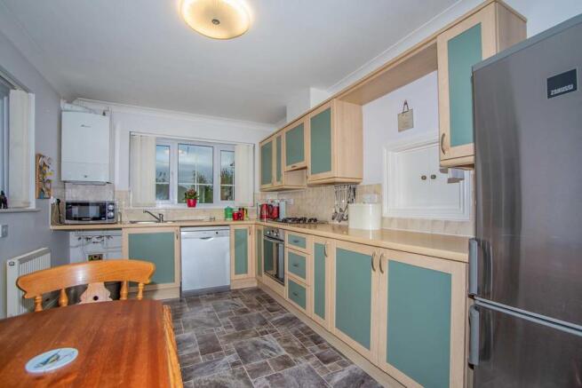 Kitchen / Breakfast