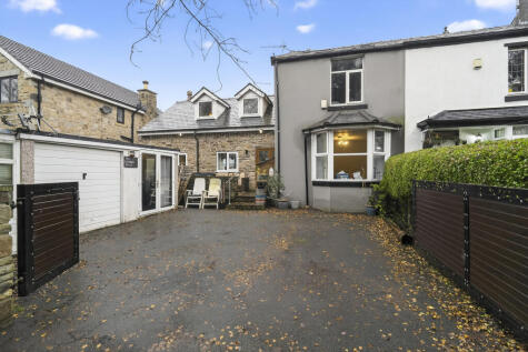 Oakenbottom Road, Bolton, BL2