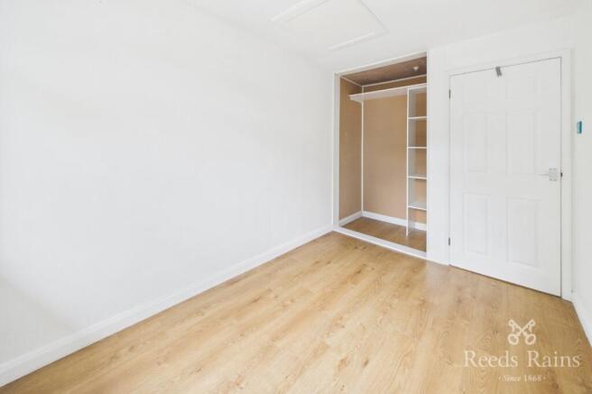3 bed Terraced to rent Image 12