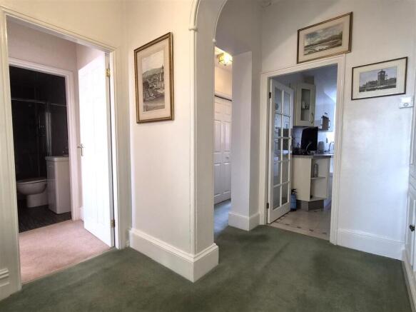 PRIVATE CENTRAL ENTRANCE HALL