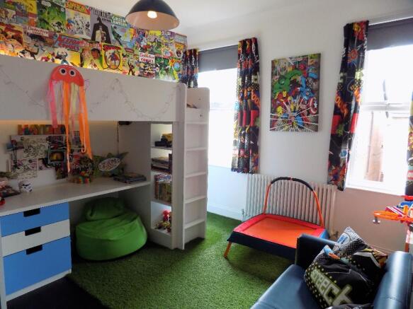 Photo 12