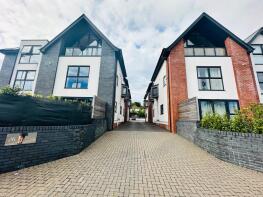 Flat 10, 169 Atlantic, Bournemouth Road, Poole BH14 9EE