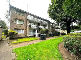 98, Nash Square, Birmingham B42 2EX