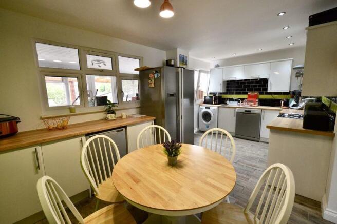 Kitchen Diner