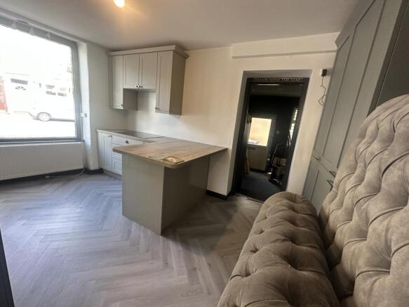 IMG 2776-min T202510230943.jpg