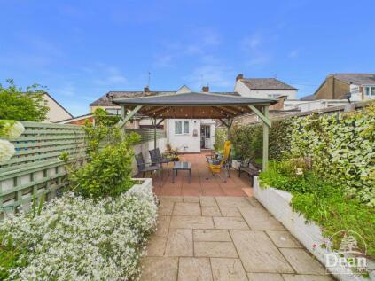 Flaxley Street, Cinderford