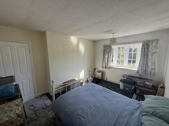 3 bed Bungalow for sale Image 11