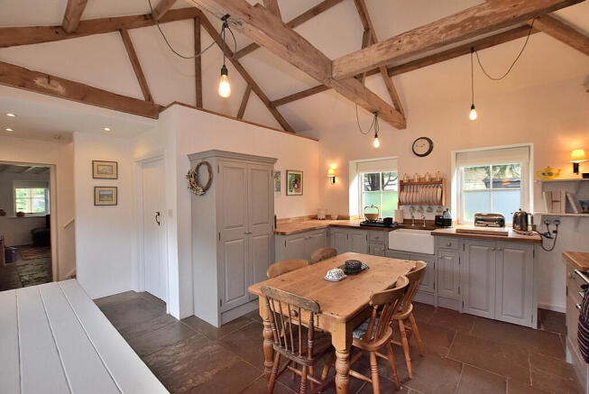 2 bed Barn Conversion for sale Image 5