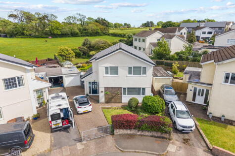 Pennard Drive, Southgate, Swansea, SA3 2DW